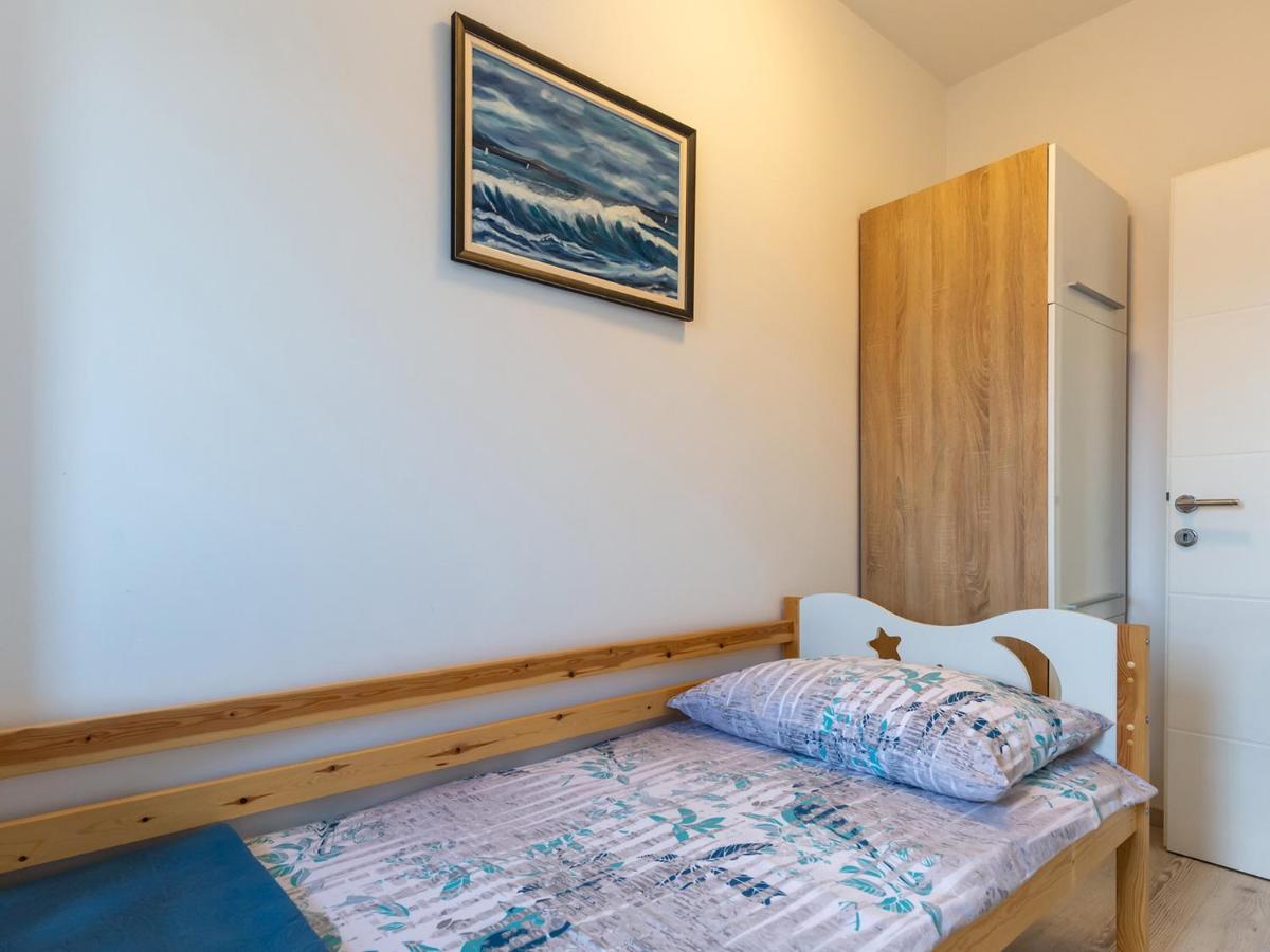 Amoroso Apartment 200M From Sea Porec Esterno foto